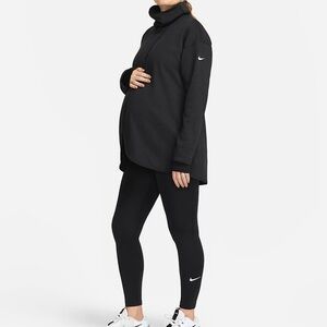Nike maternity Women’s Reversible Pullover!